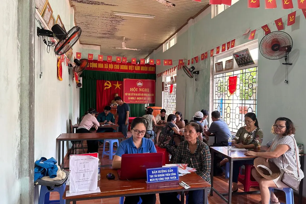 nguoi-lao-dong_1696922459