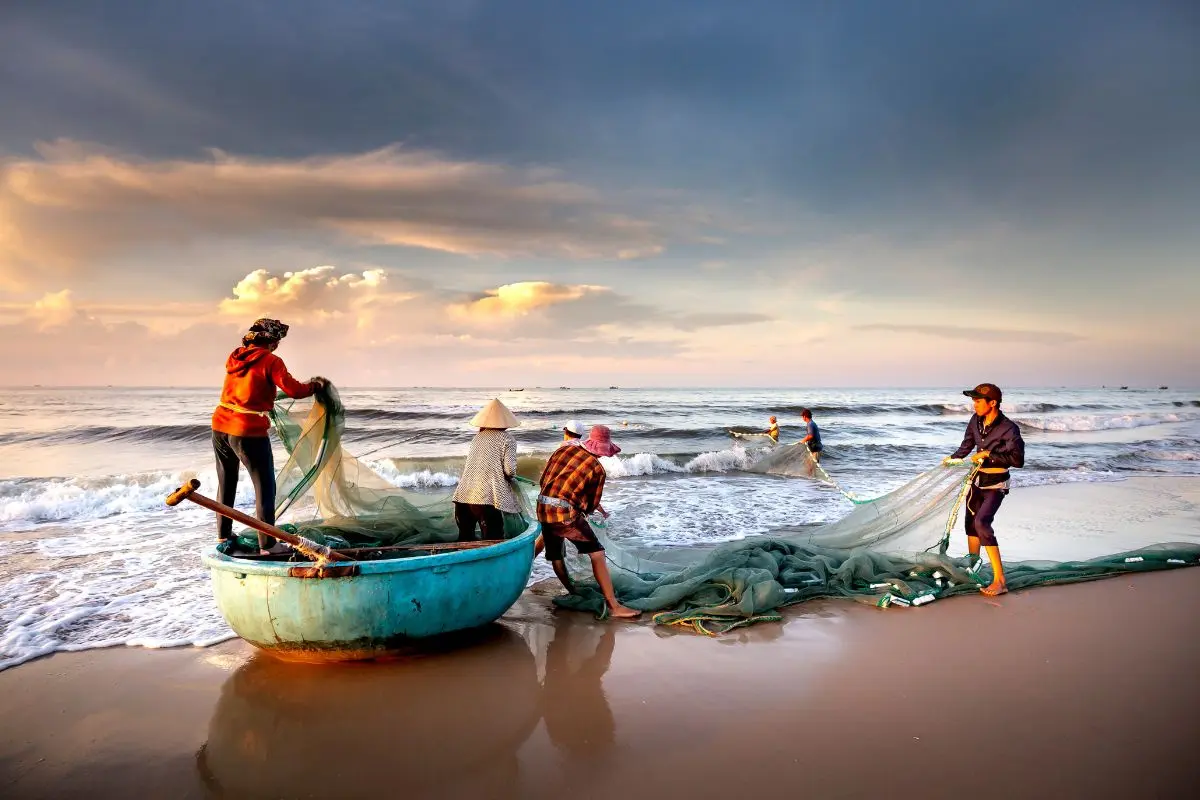 khai_thac_thuy_san_2_1700310520